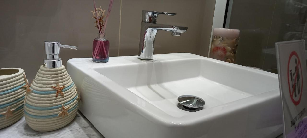 Luxury Loving Home トロン エクステリア 写真